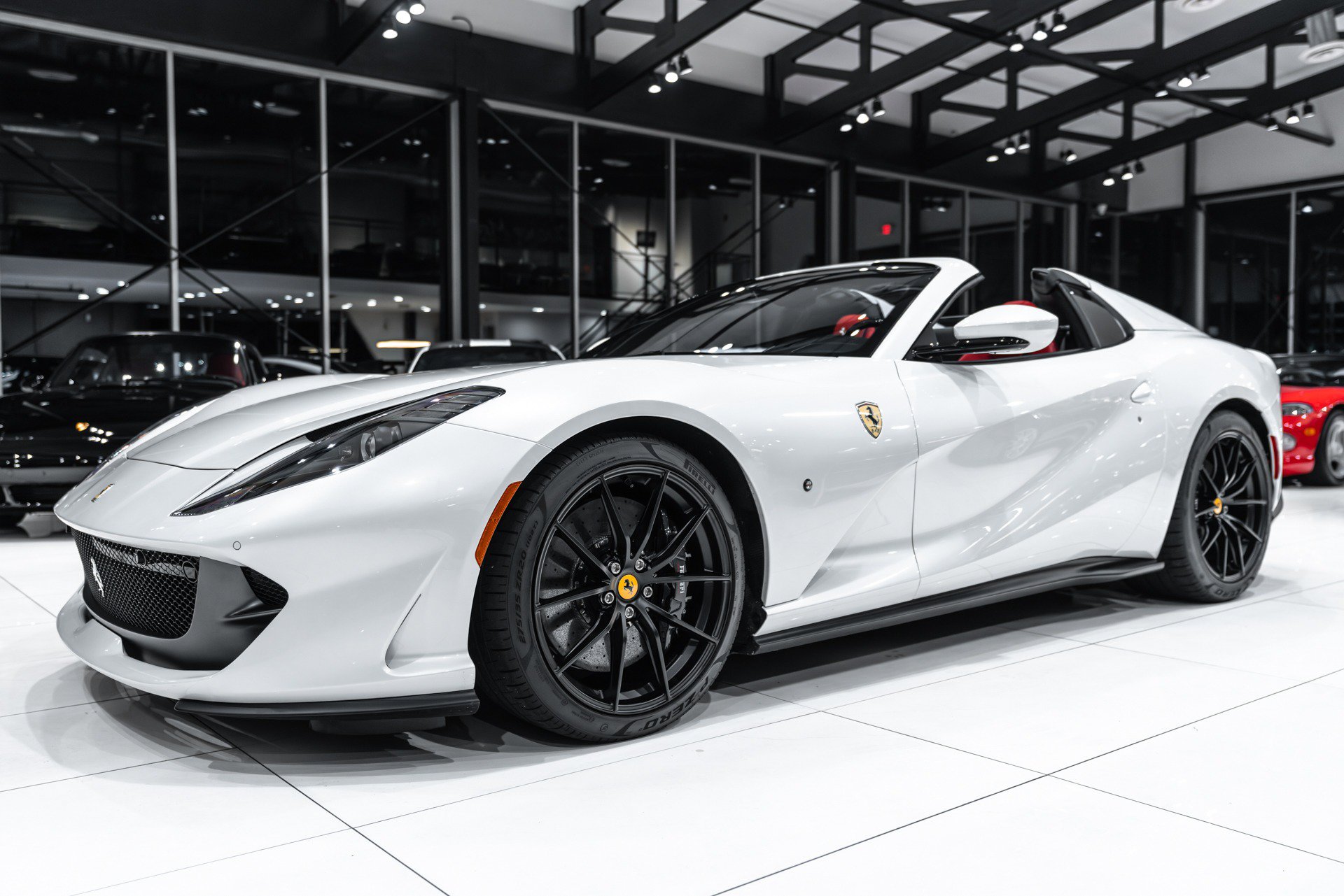 Used 2023 Ferrari 812 GTS RWD image 35