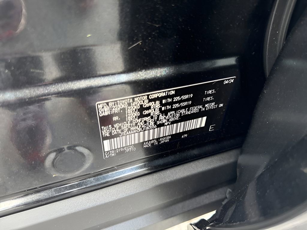 Used 2024 Toyota Venza Nightshade AWD/4WD image 37
