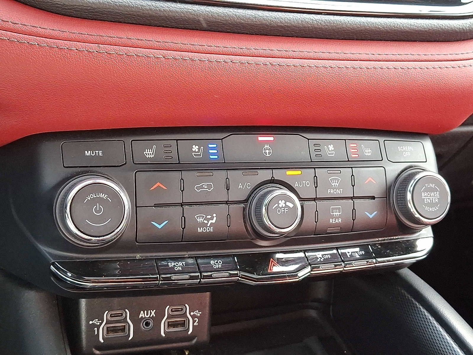 Used 2022 Dodge Durango R/T w/ Blacktop Package image 18