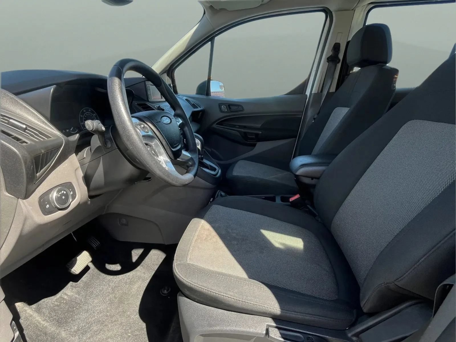 Used 2022 Ford Transit Connect XL w/ Trailer Tow Package FWD image 8