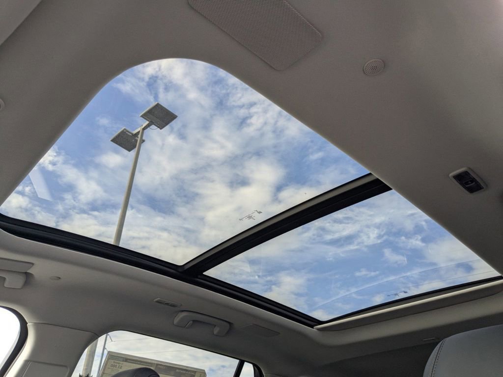 New 2025 Lincoln Aviator Reserve w/ Luxury Package image 18