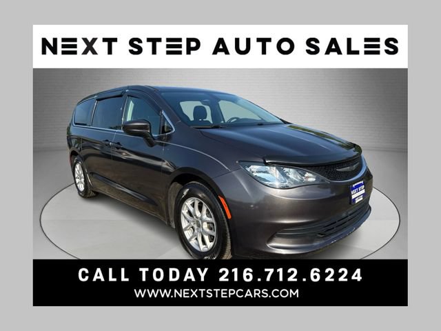 Used 2017 Chrysler Pacifica Touring