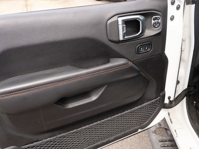 Used 2023 Jeep Gladiator Mojave w/ LED Lighting Group AWD/4WD image 15