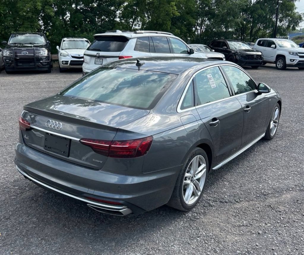 Used 2022 Audi A4 2.0T Premium Plus w/ Premium Plus Package AWD/4WD image 6