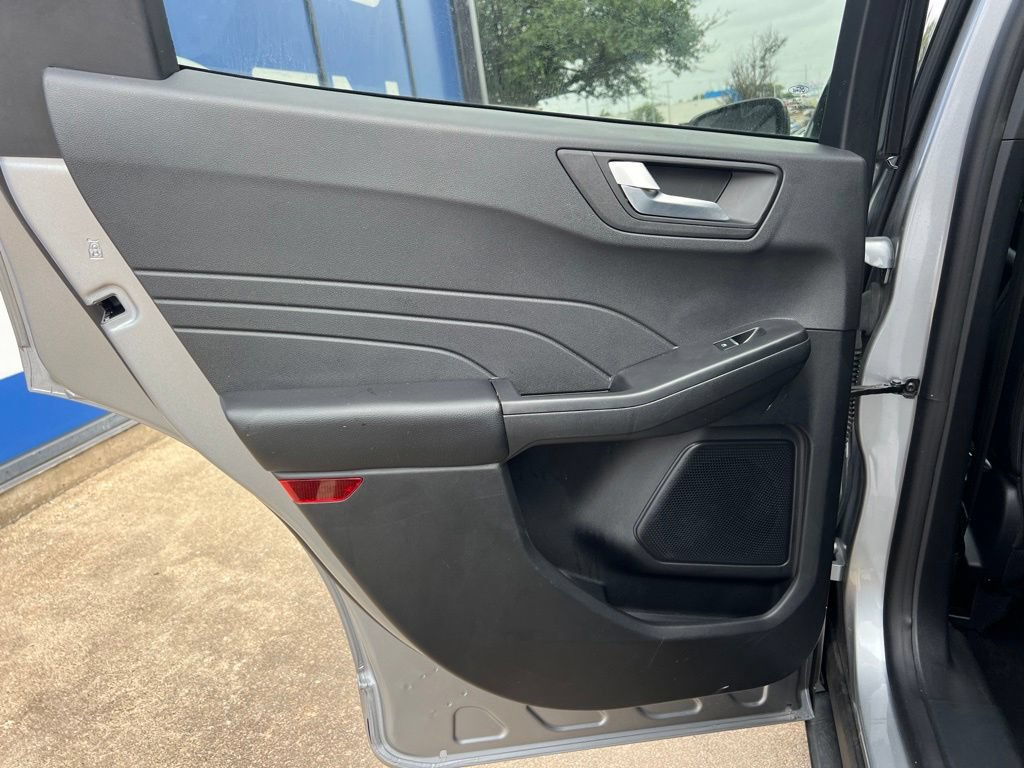 Used 2024 Ford Escape ST-Line w/ Tech Pack #1 FWD image 21