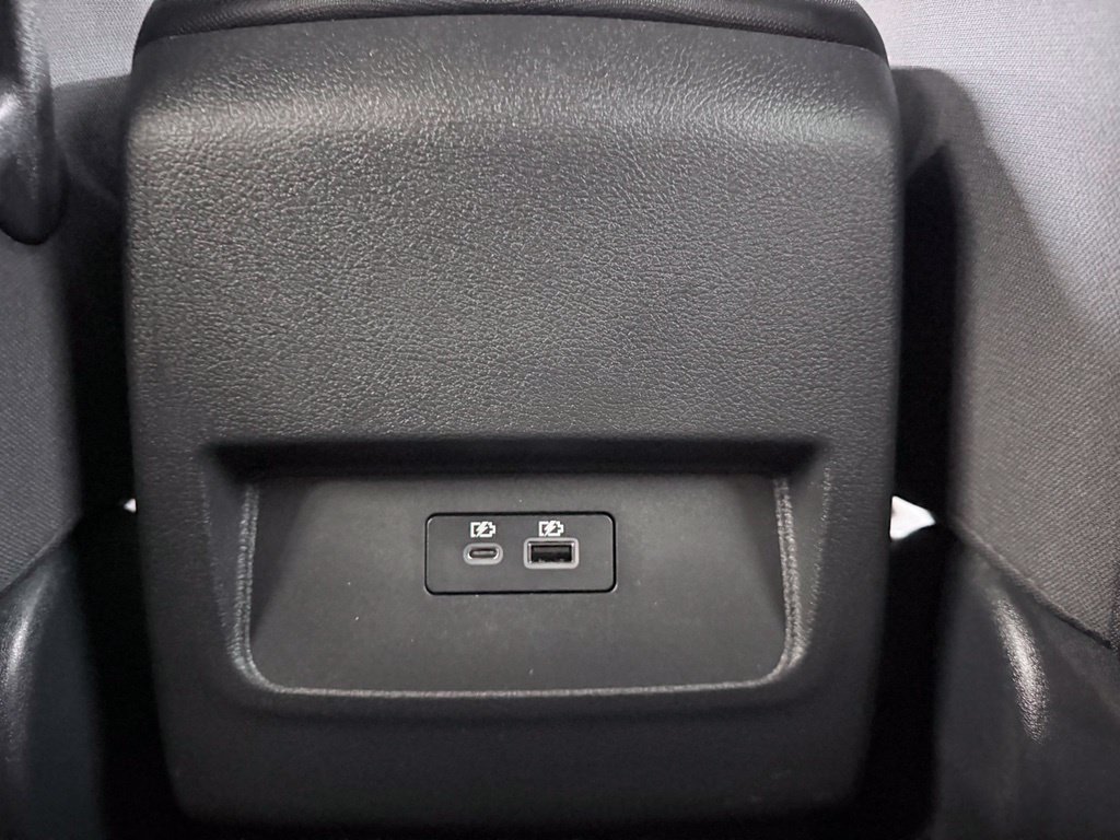 Used 2024 Nissan Frontier SV w/ Technology Package RWD image 25