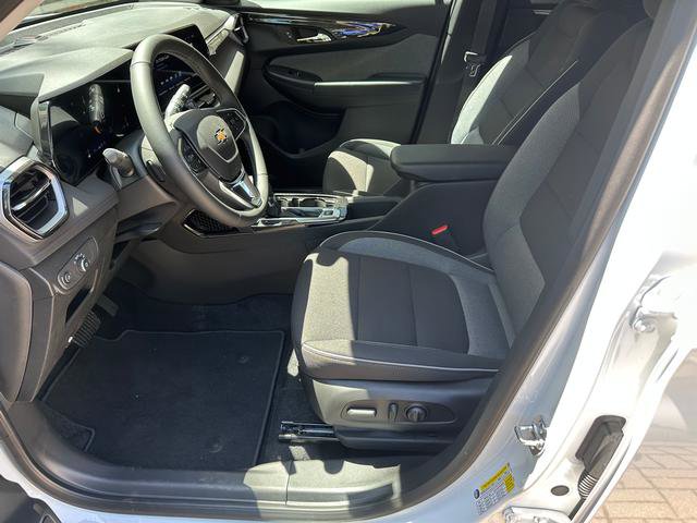New 2025 Chevrolet TrailBlazer LT w/ Convenience Package image 7