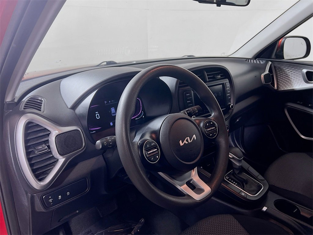 Used 2023 Kia Soul LX w/ Option Group 015 image 10