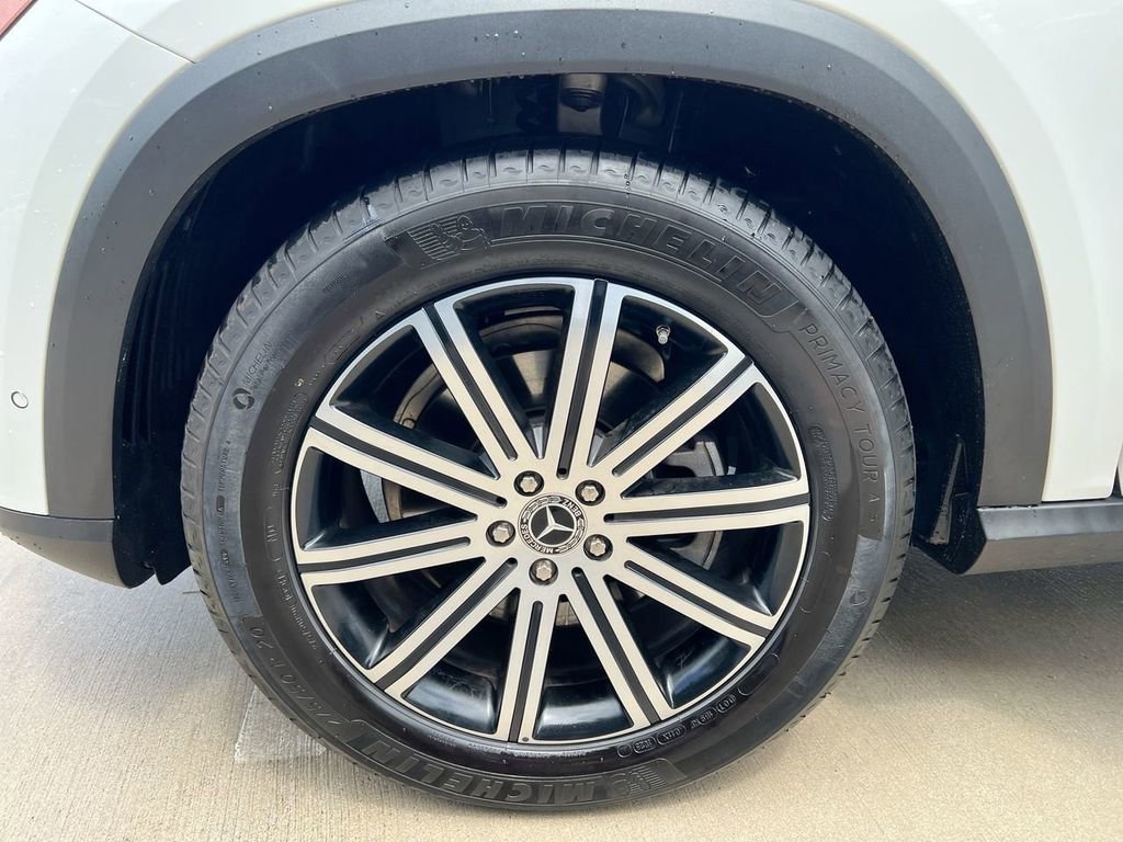 Used 2025 Mercedes-Benz GLE 350 4MATIC image 9
