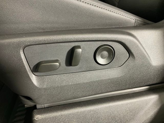 New 2026 GMC Sierra 2500 SLT w/ SLT Premium Package image 30