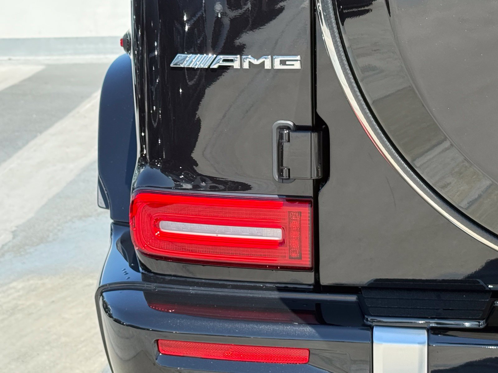 New 2027 Mercedes-Benz G 63 AMG 4MATIC image 9