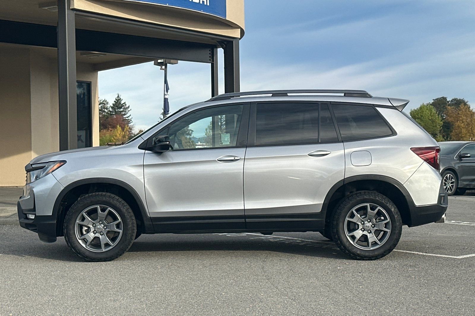 Used 2024 Honda Passport TrailSport image 7