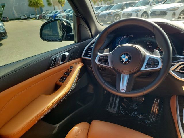Used 2021 BMW X5 sDrive40i w/ M Sport Package RWD image 15