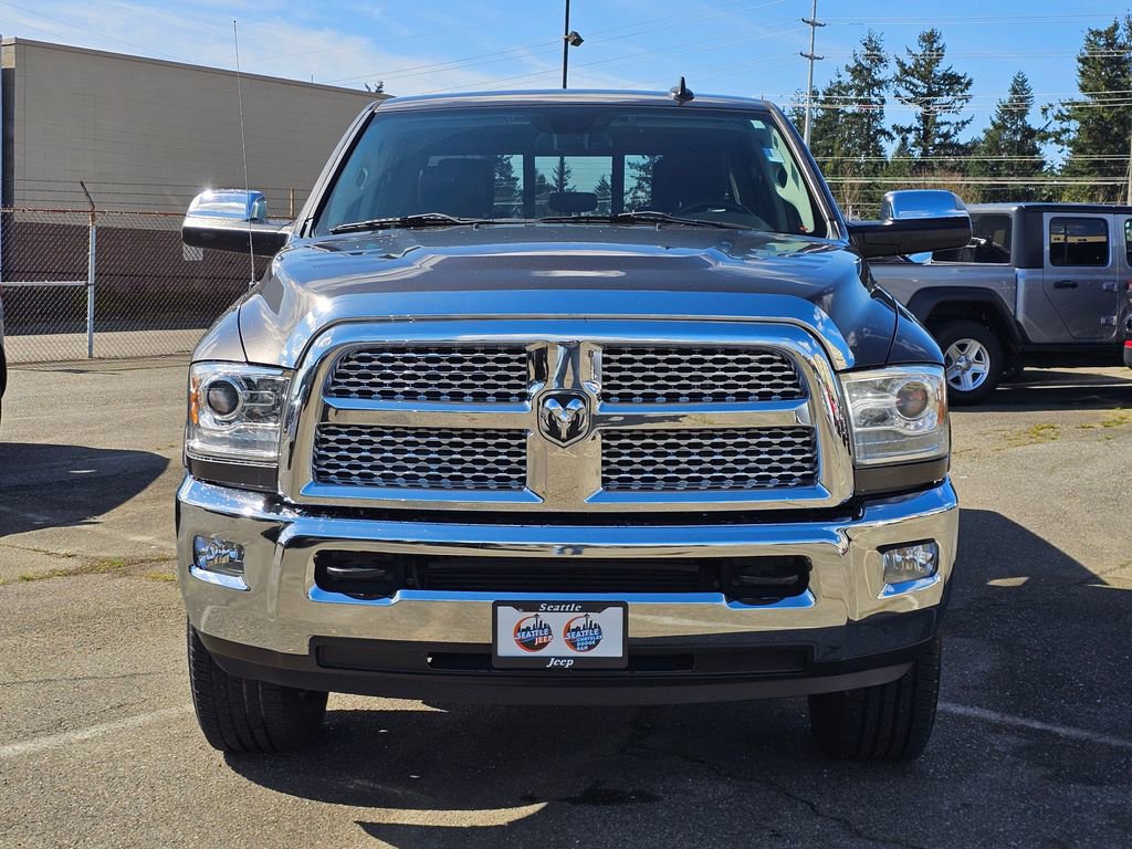 Used 2014 RAM 2500 Laramie w/ Convenience Group AWD/4WD image 3