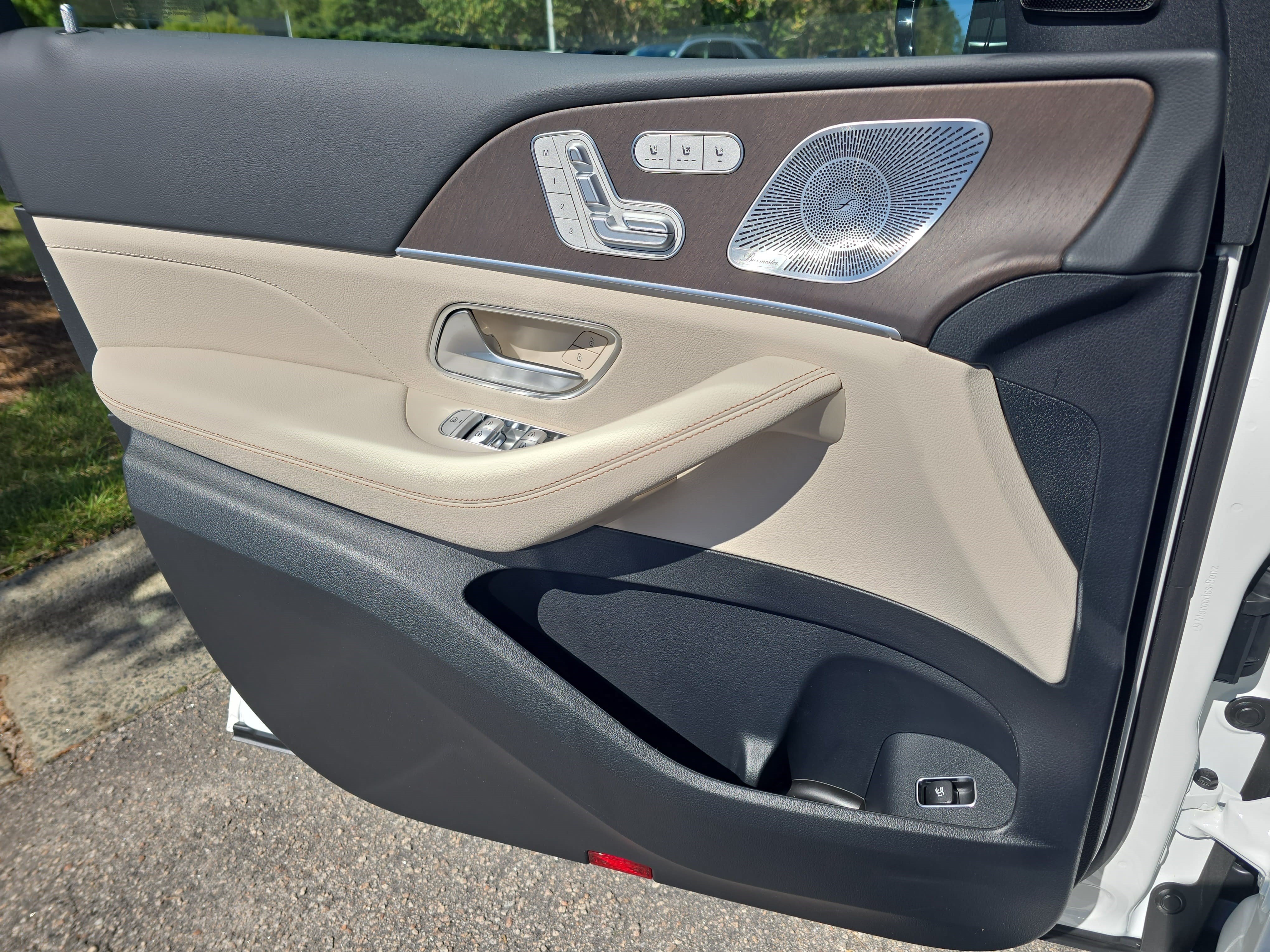 New 2027 Mercedes-Benz GLS 450 4MATIC image 29