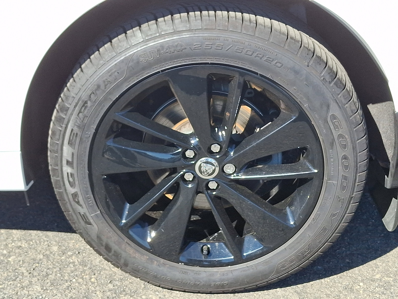 Used 2026 Jaguar F-PACE R-Dynamic S image 11