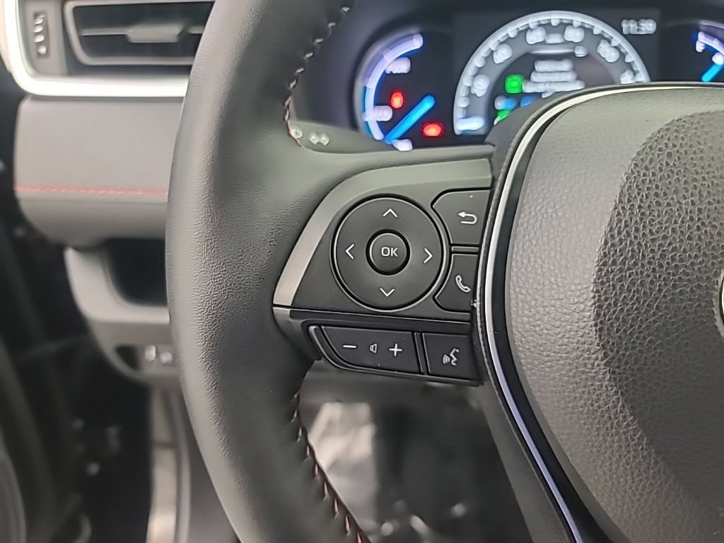 Used 2025 Toyota RAV4 SE w/ Weather & Moonroof Package AWD/4WD image 27