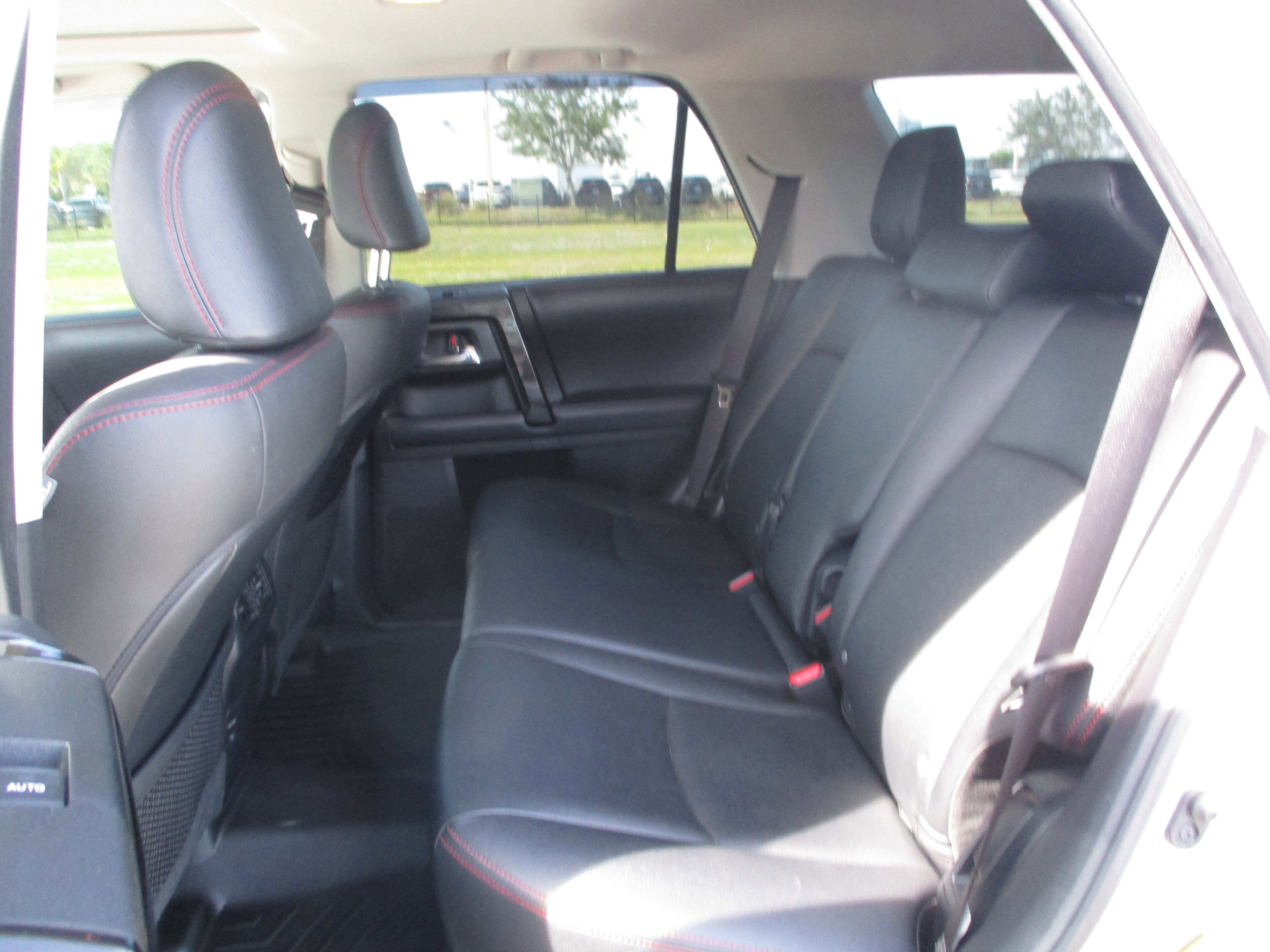Used 2019 Toyota 4Runner TRD Off-Road Premium image 11