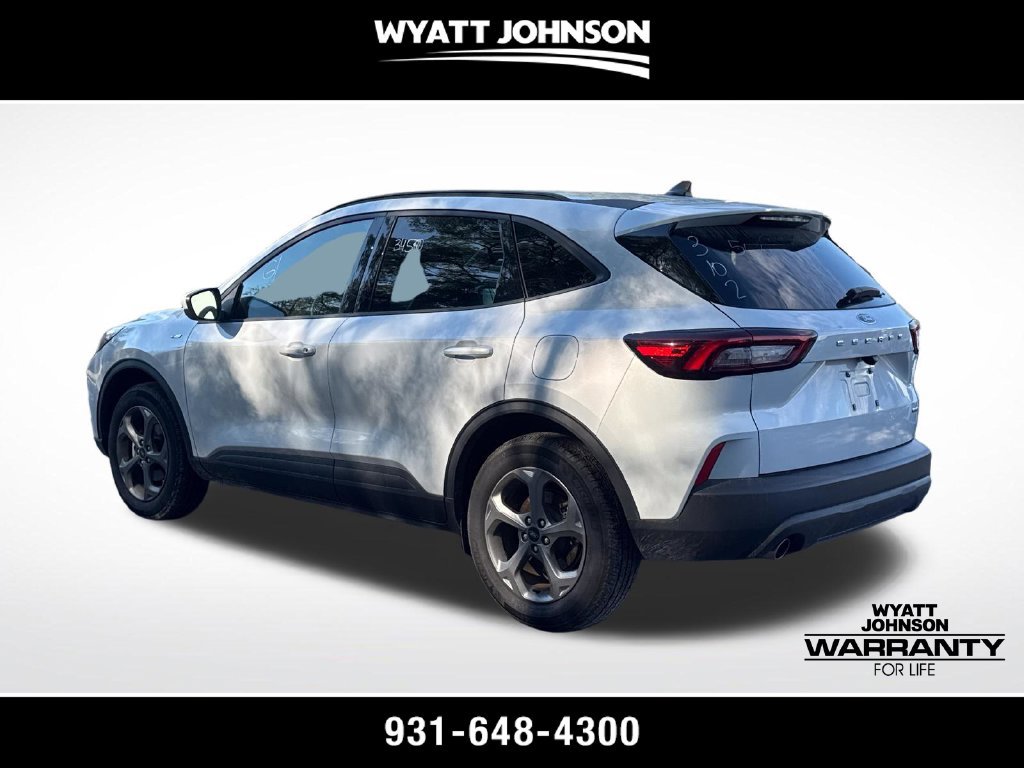Used 2025 Ford Escape ST-Line Select AWD/4WD image 3