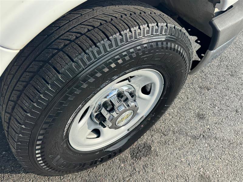 Used 2015 Chevrolet Express 3500 LT w/ LT Preferred Equipment Group image 30