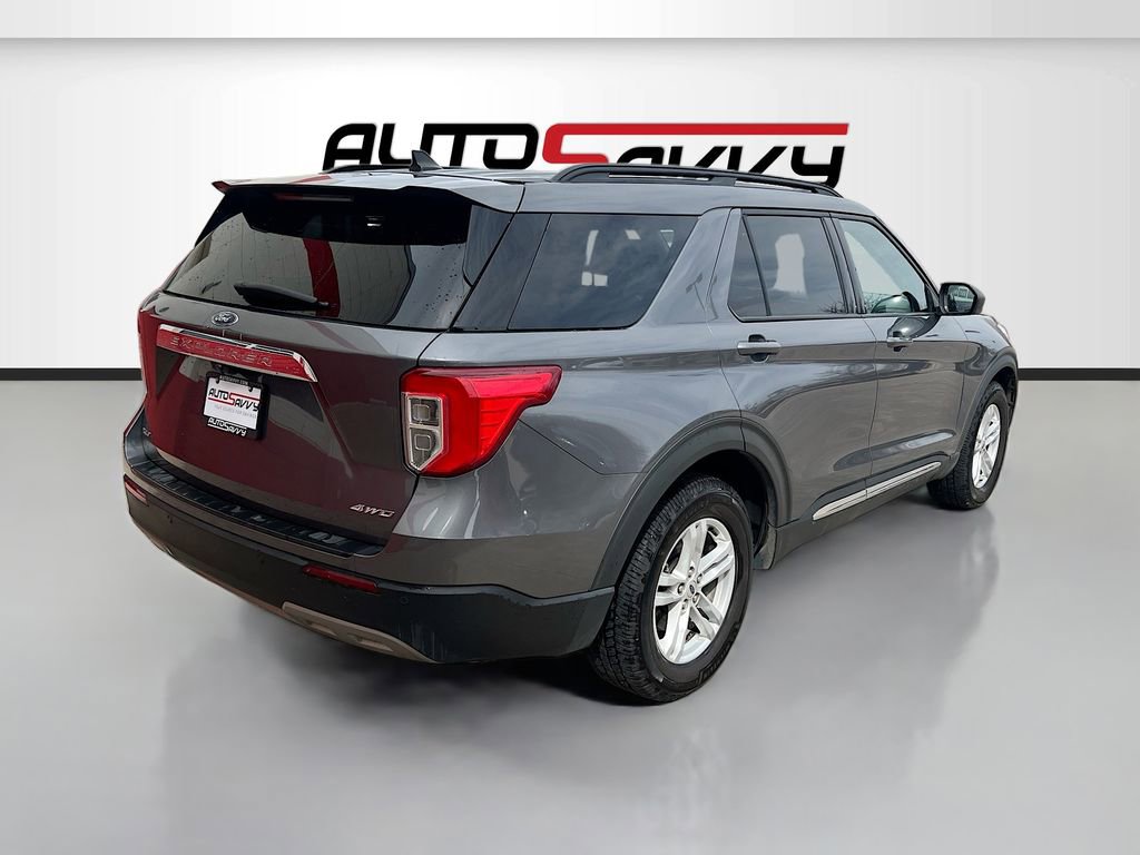 Used 2021 Ford Explorer XLT w/ Equipment Group 202A image 7