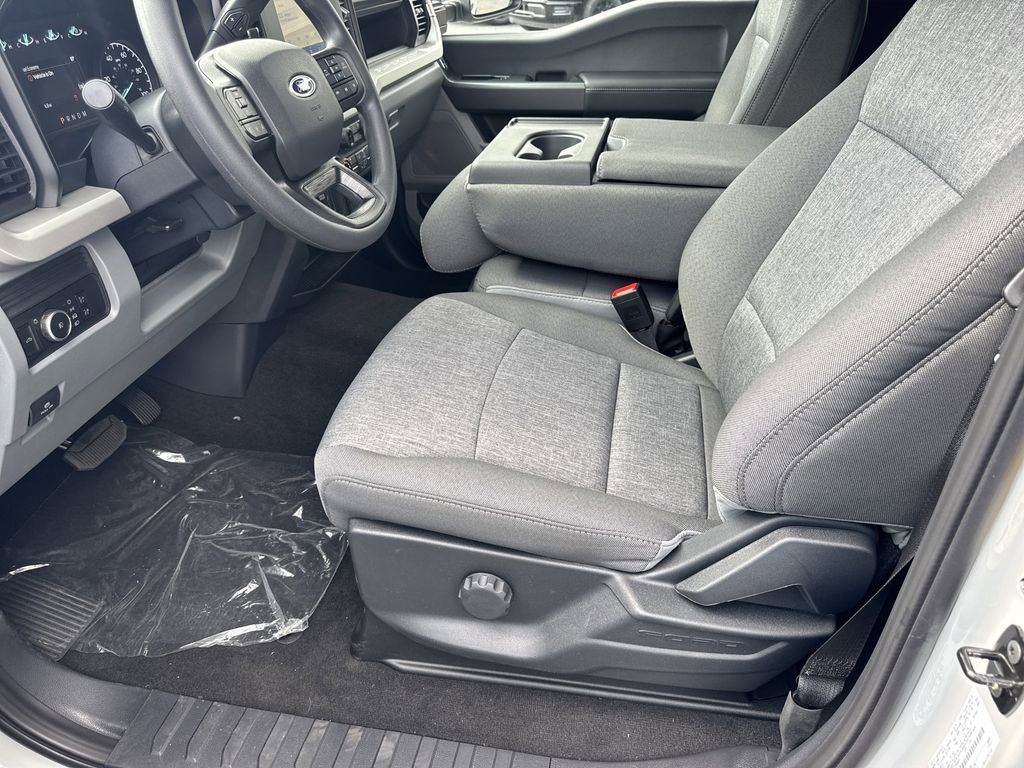 New 2026 Ford F250 XL w/ STX Appearance Package image 9