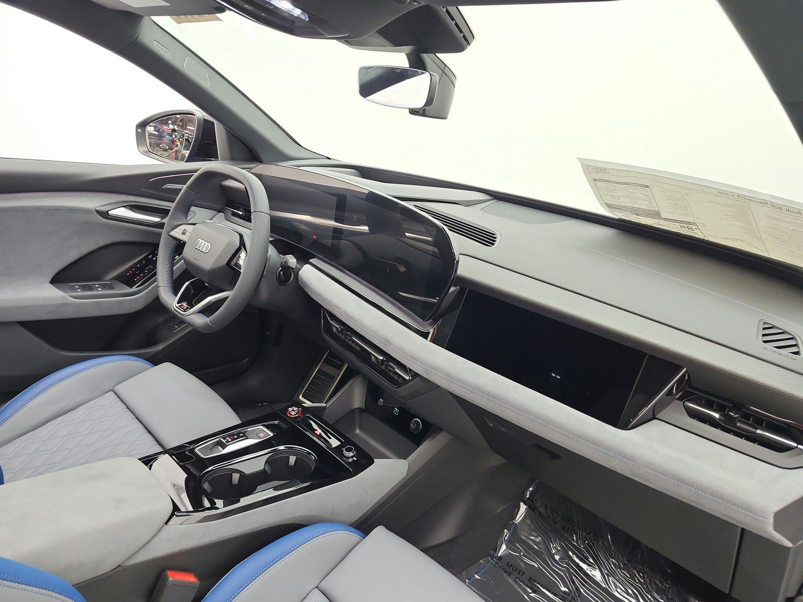 New 2027 Audi SQ6 e-tron Prestige AWD/4WD image 14