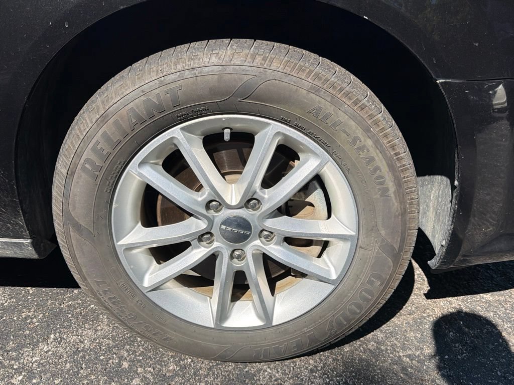 Used 2018 Dodge Grand Caravan SXT FWD image 10