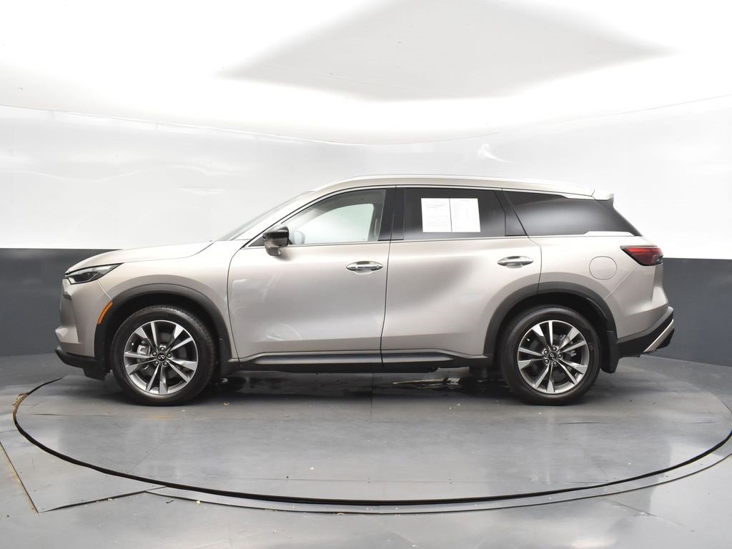 Used 2025 INFINITI QX60 Luxe image 4