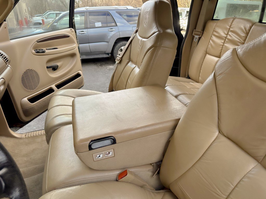 Used 2001 Dodge Ram 2500 Truck SLT image 23