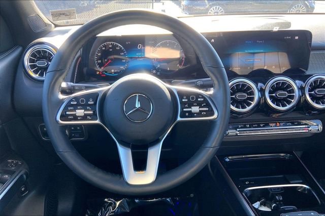 Certified 2023 Mercedes-Benz GLB 250 4MATIC image 4