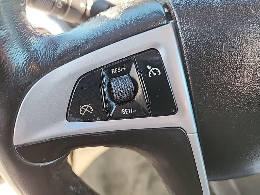 Used 2011 GMC Terrain SLE AWD/4WD image 10