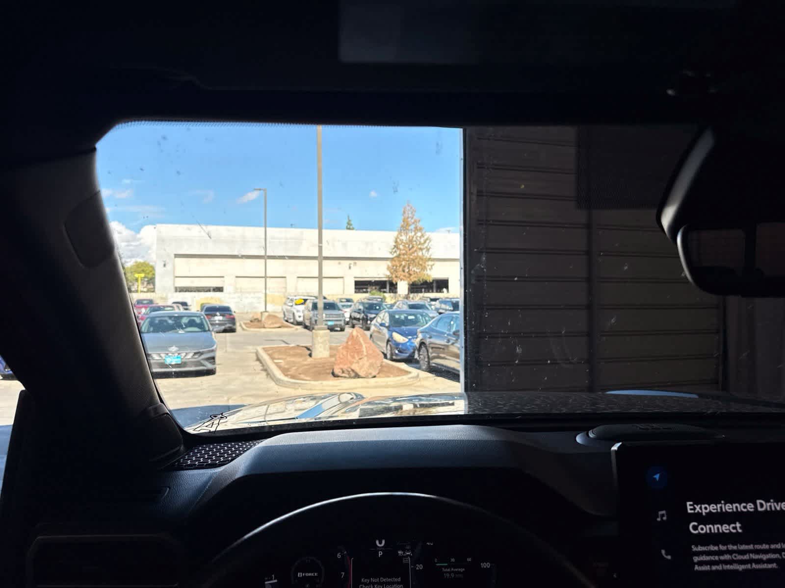Used 2024 Toyota Tacoma TRD Off-Road AWD/4WD image 28