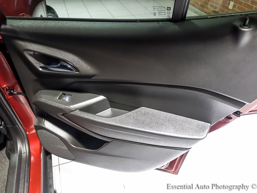 Used 2025 Chevrolet Trax LS w/ LS Convenience Package image 28