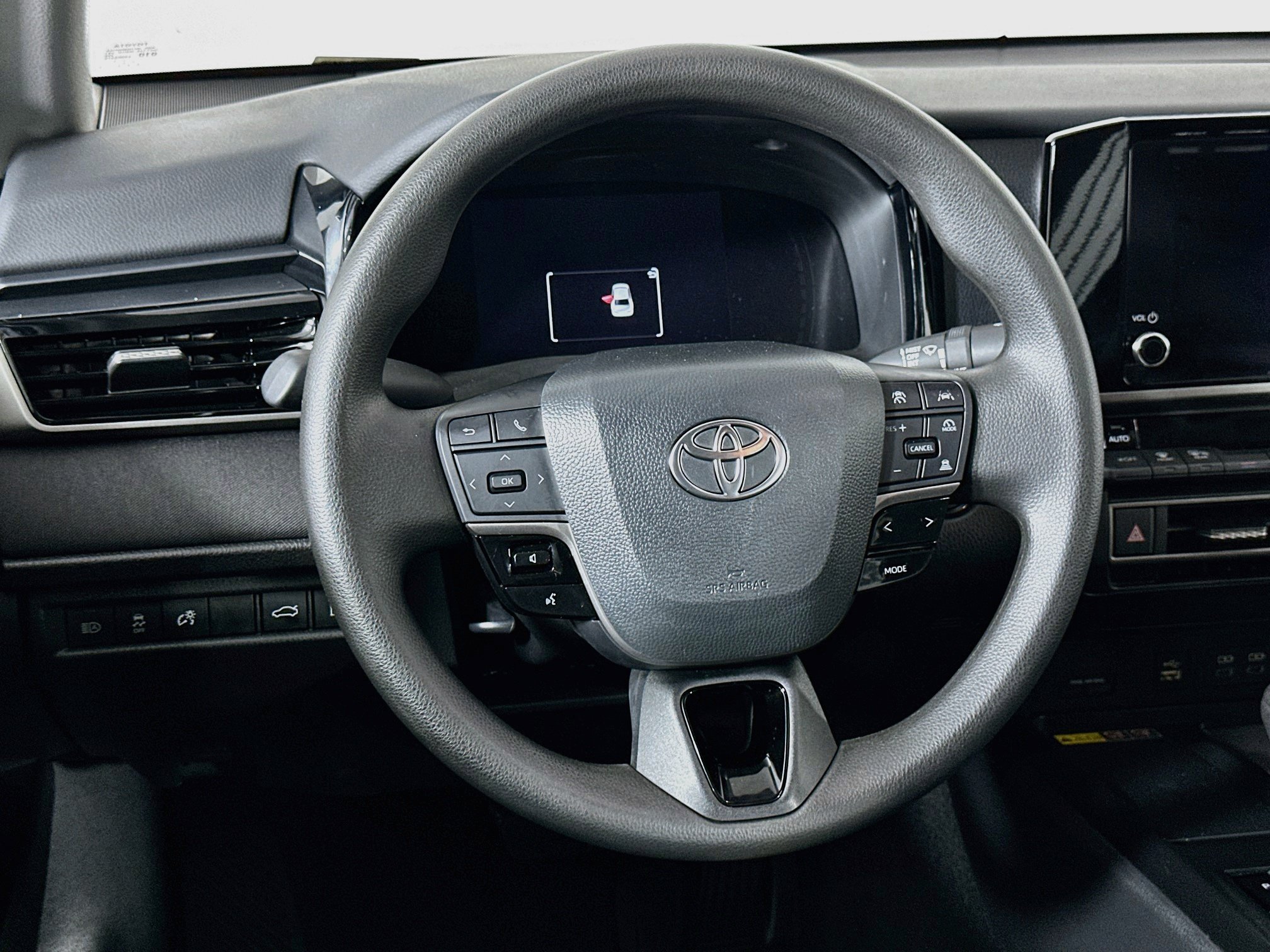 Used 2026 Toyota Camry LE FWD image 18
