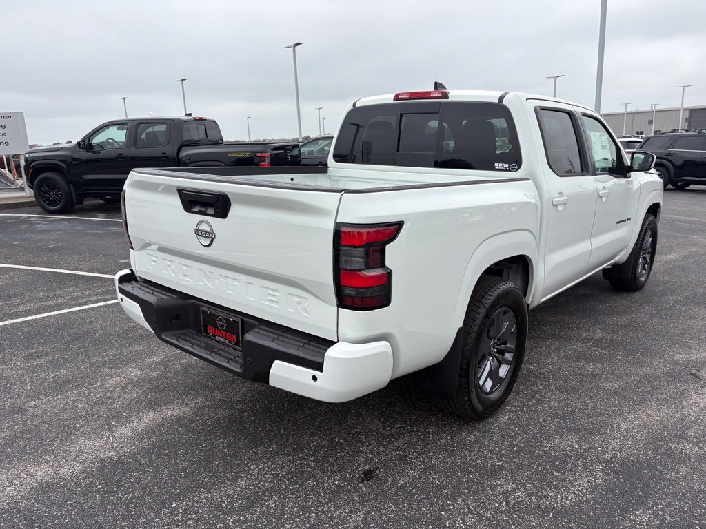 New 2027 Nissan Frontier SV RWD image 4