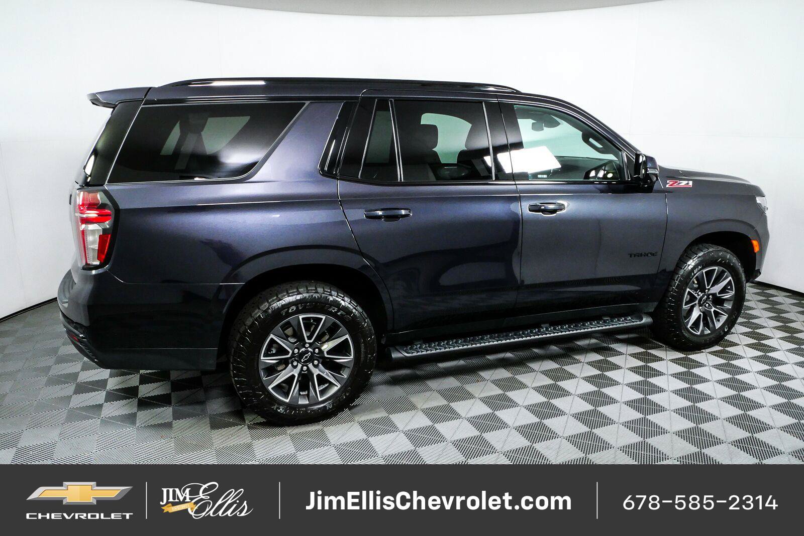 Certified 2023 Chevrolet Tahoe Z71 w/ Luxury Package AWD/4WD image 2