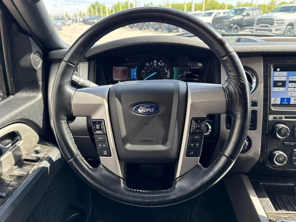 Used 2017 Ford Expedition Limited AWD/4WD image 26