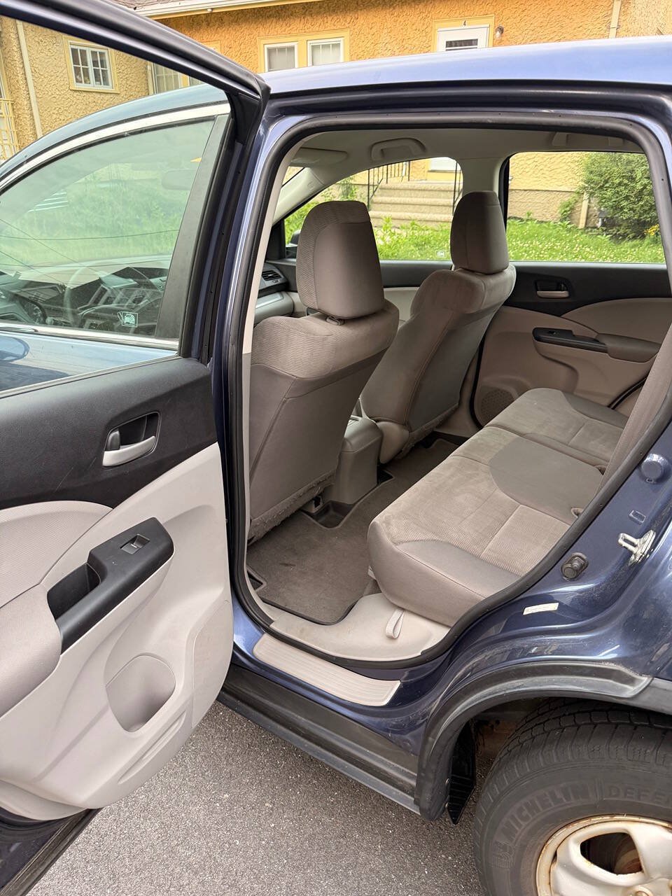 Used 2012 Honda CR-V LX image 5