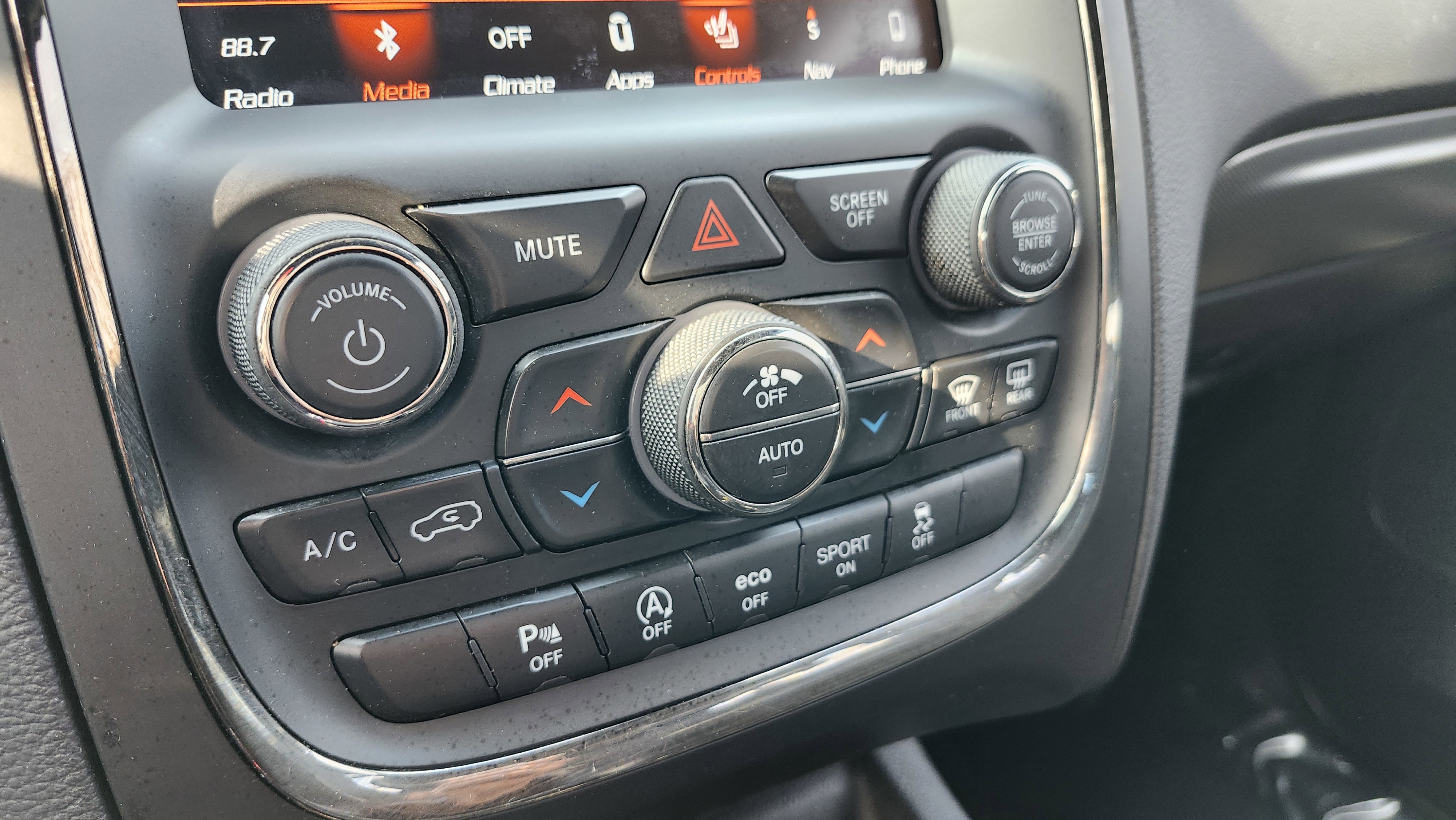 Used 2018 Dodge Durango GT w/ Premium Group image 36