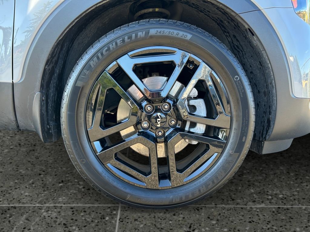 Used 2024 Kia Telluride SX X-Line image 9