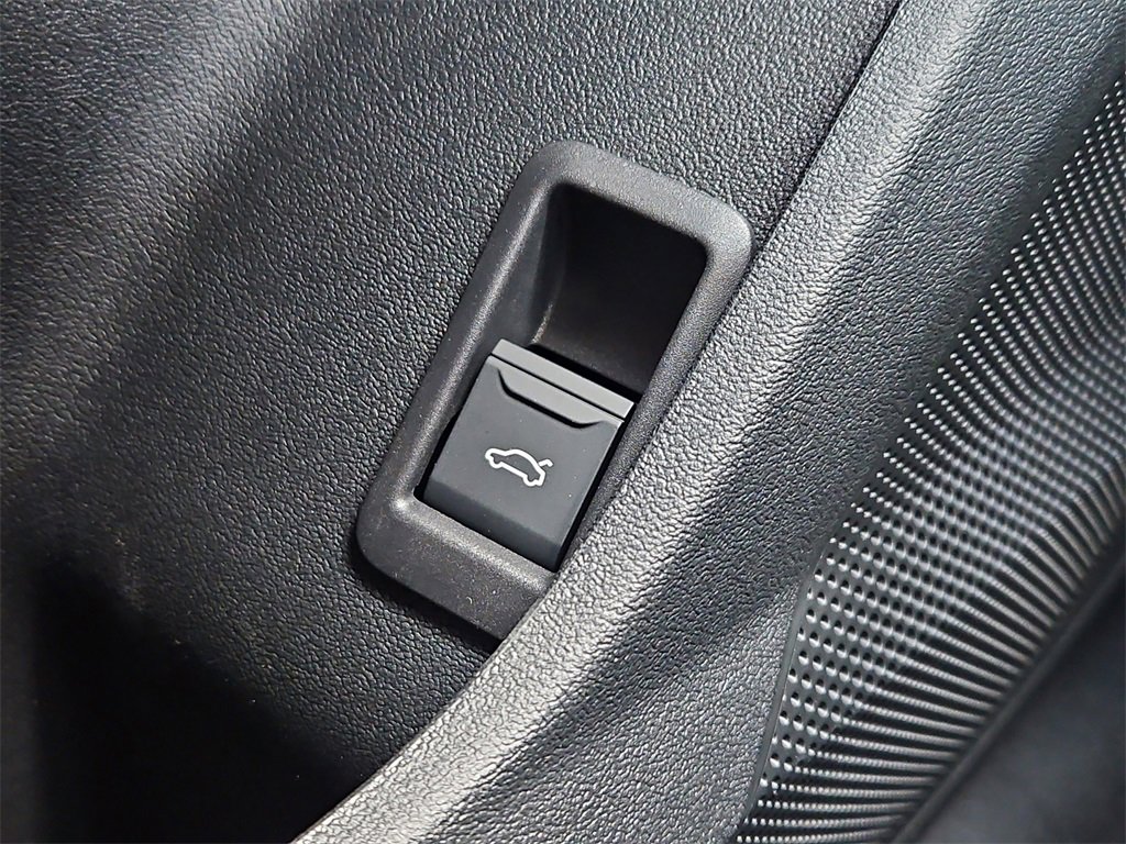 New 2025 Audi A5 2.0T Prestige image 15