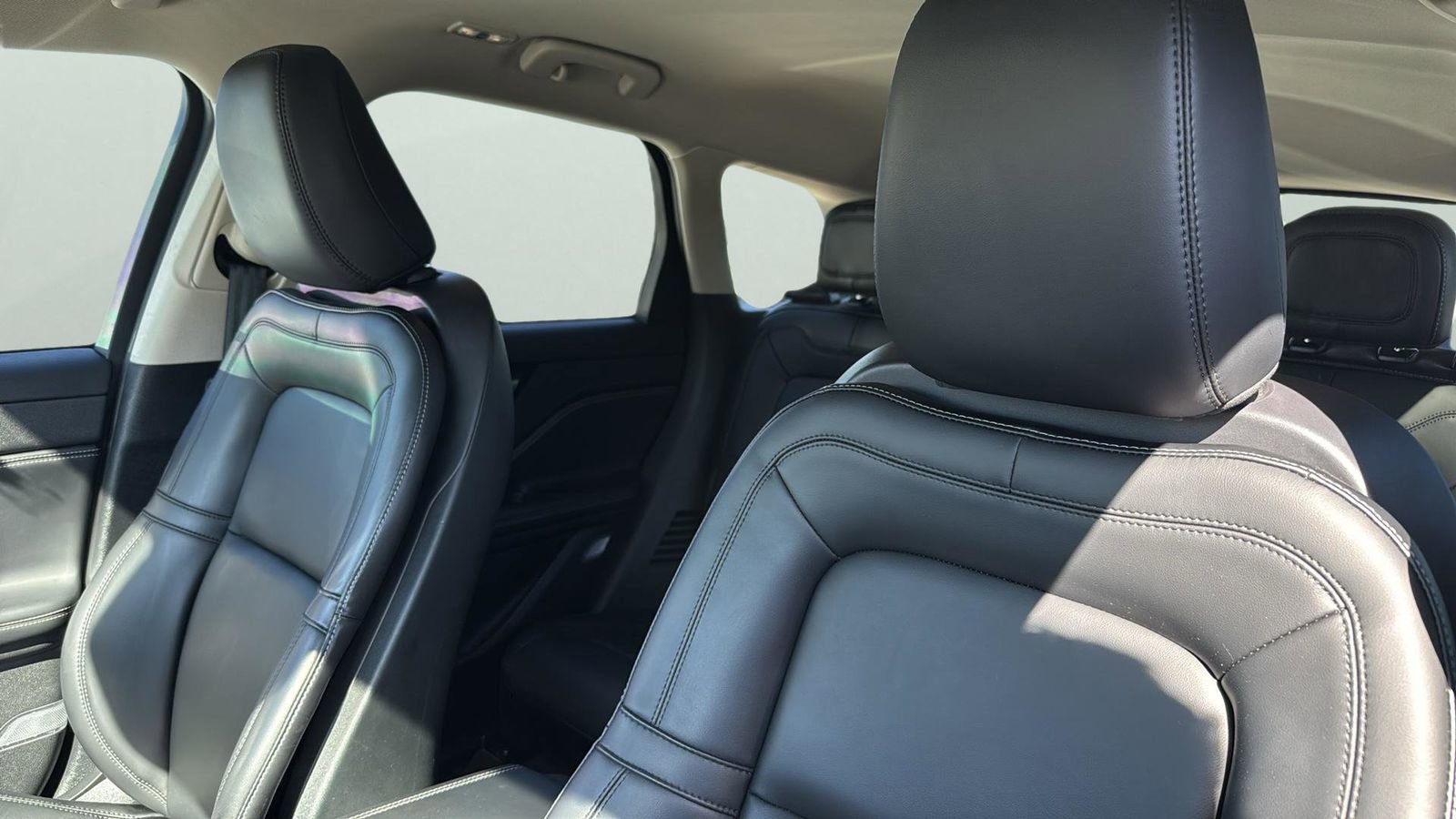 Certified 2024 Lincoln Corsair FWD image 10