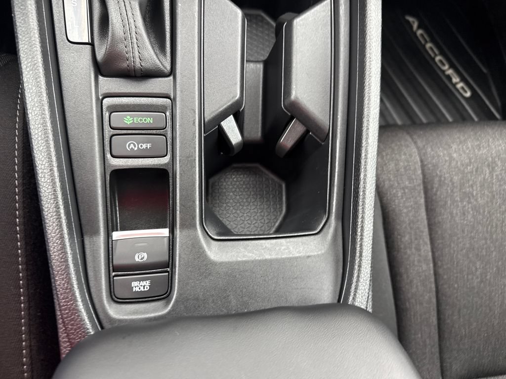 Certified 2024 Honda Accord EX image 28
