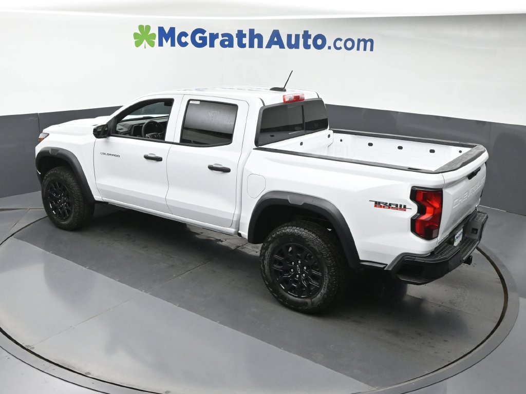 Used 2026 Chevrolet Colorado Trail Boss AWD/4WD image 23