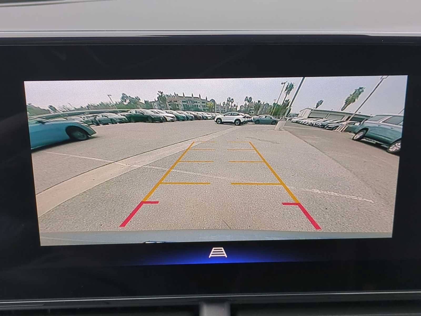 New 2026 Chevrolet Trax LT w/ Driver Confidence Package FWD image 19