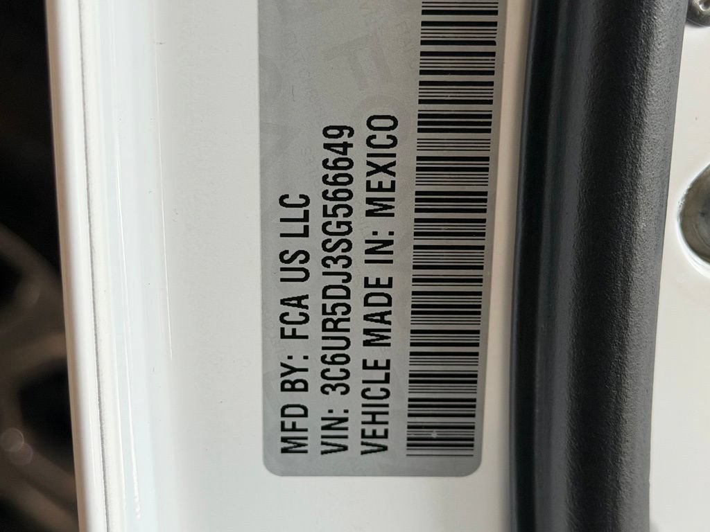Certified 2025 RAM 2500 Big Horn AWD/4WD image 34