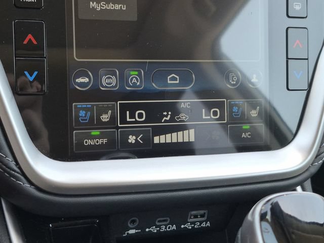 Used 2025 Subaru Outback Touring AWD/4WD image 42
