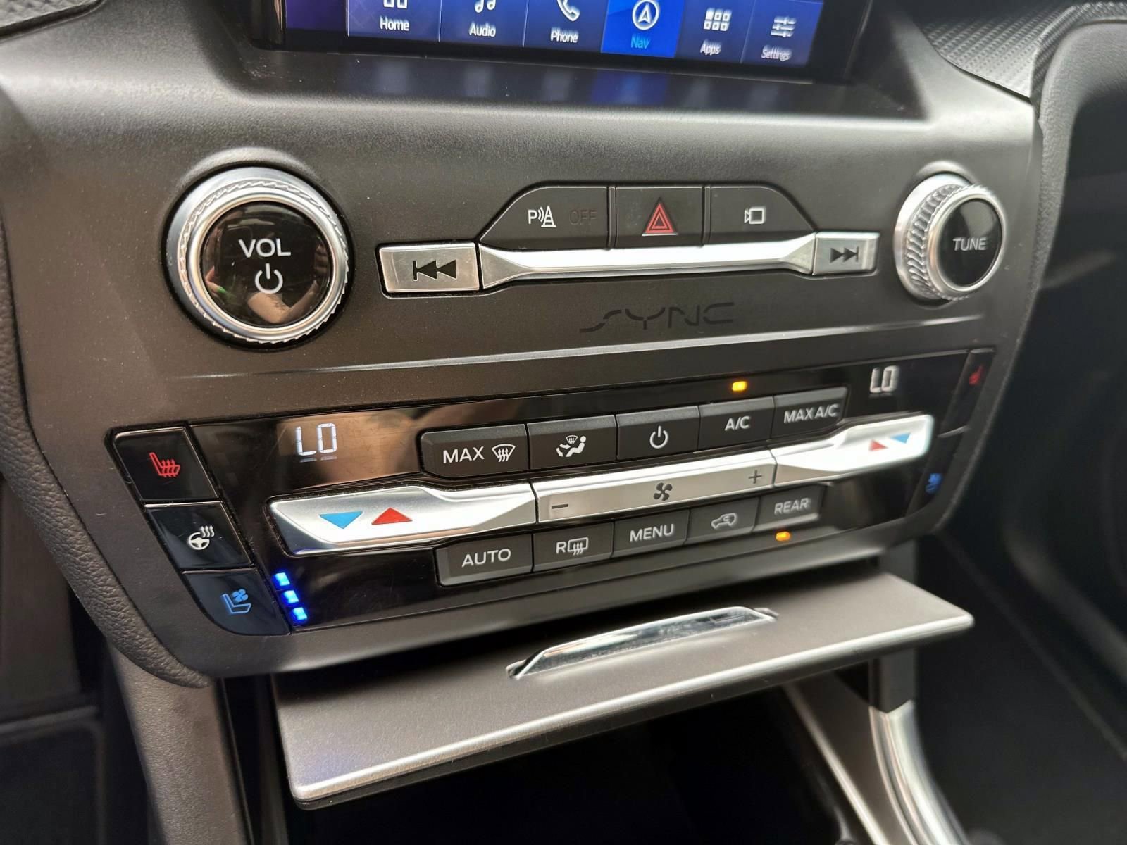 Used 2020 Ford Explorer ST w/ ST High-Performance Pack image 22