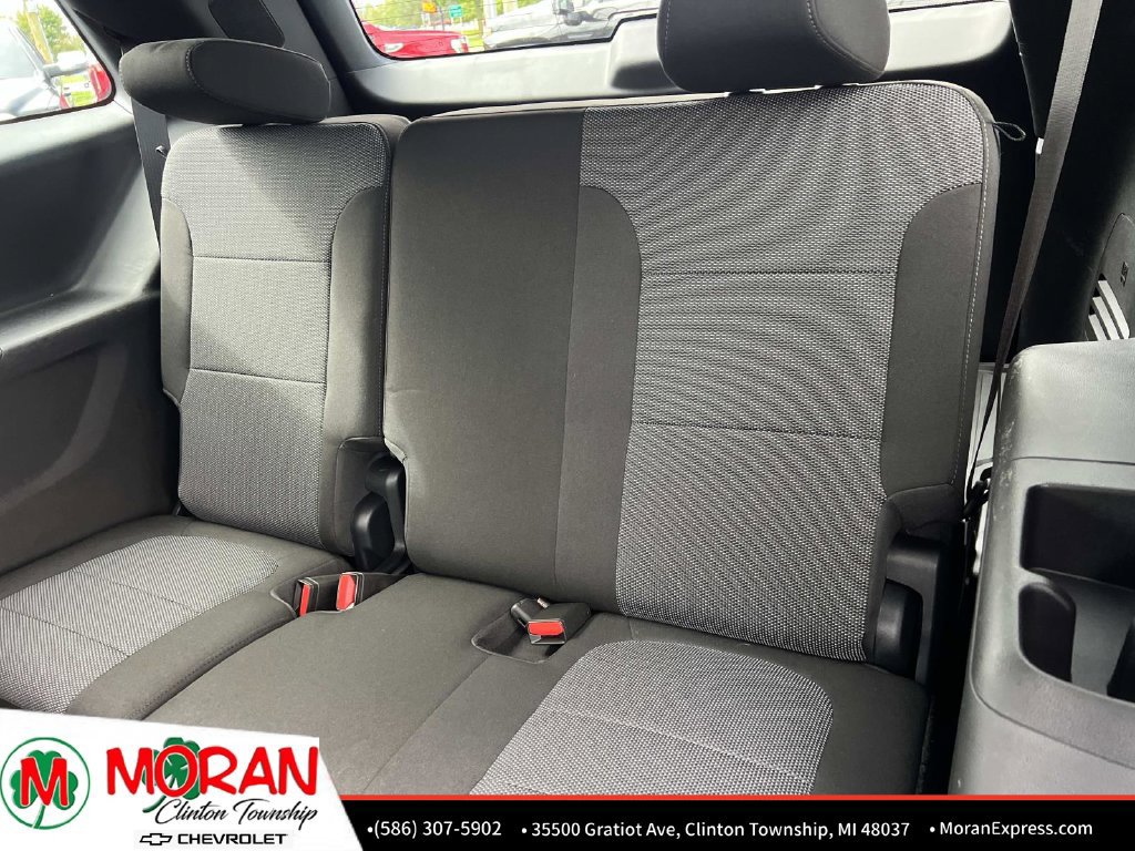 Certified 2023 Chevrolet Traverse LT FWD image 14